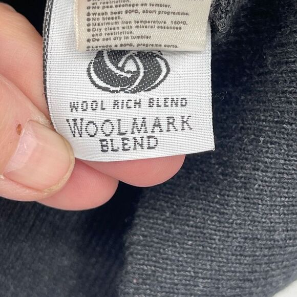 Lacoste Charcoal Gray Laine Wool Blend Knit V-Neck Pullover Sweater Size 7 - Picture 7 of 8